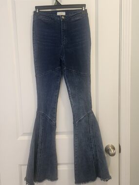 Sunland 17 Flare Bellbottom Jeans Dark Blue Stitched Panel Raw Hem Womens S